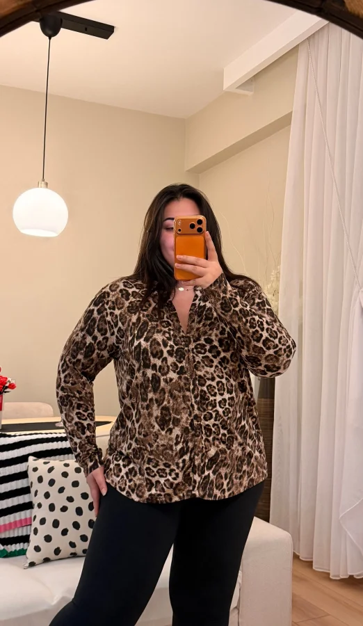 Hakim Yaka Esnek Pamuklu Penye Gömlek - Leopar