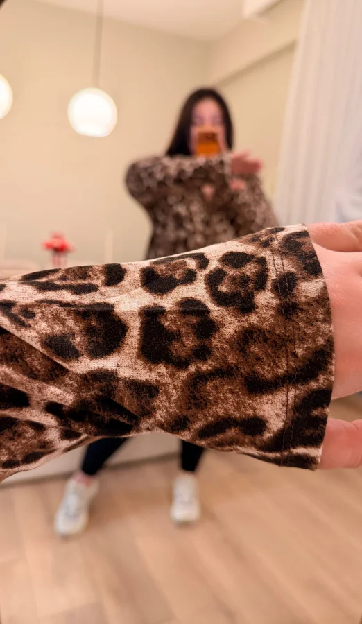 Hakim Yaka Esnek Pamuklu Penye Gömlek - Leopar