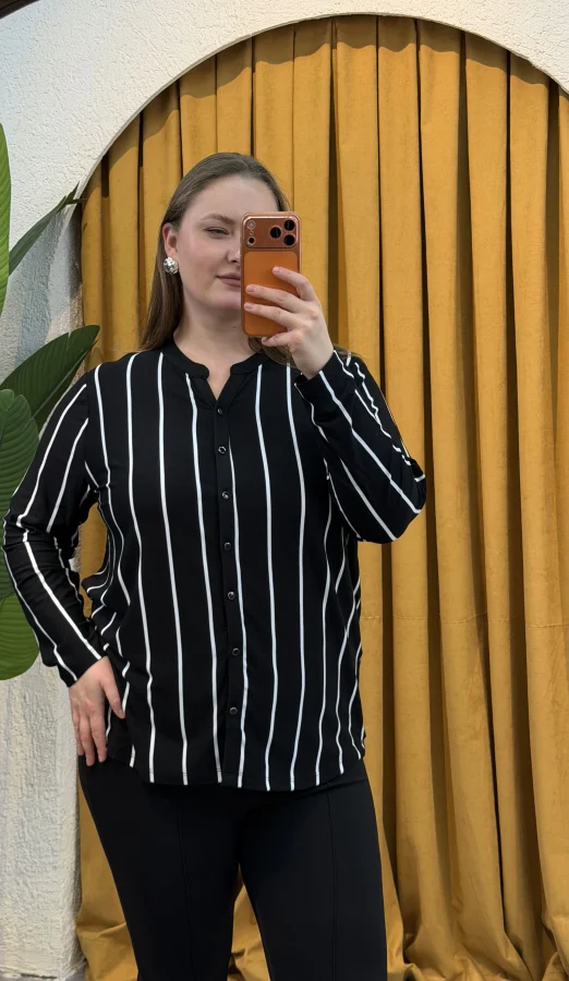 Hakim Yaka Esnek Pamuklu Penye Gömlek - Siyah Çizgili