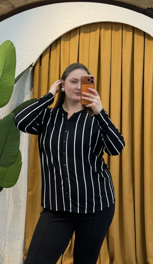 Hakim Yaka Esnek Pamuklu Penye Gömlek - Siyah Çizgili