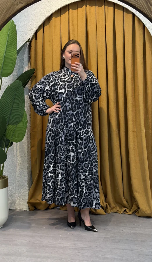 Hakim Yaka Esnek Penye Gömlek Elbise - Siyah Leopar