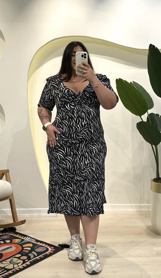 Kalp Yaka İpli Bürümcük Elbise - Zebra Desen