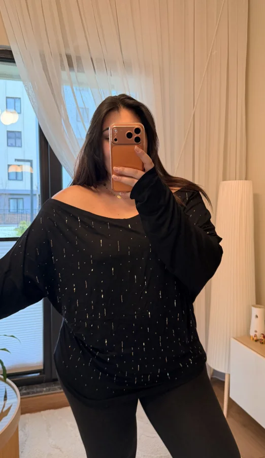 Kayık Yaka Taşlı Modal Bluz - Siyah