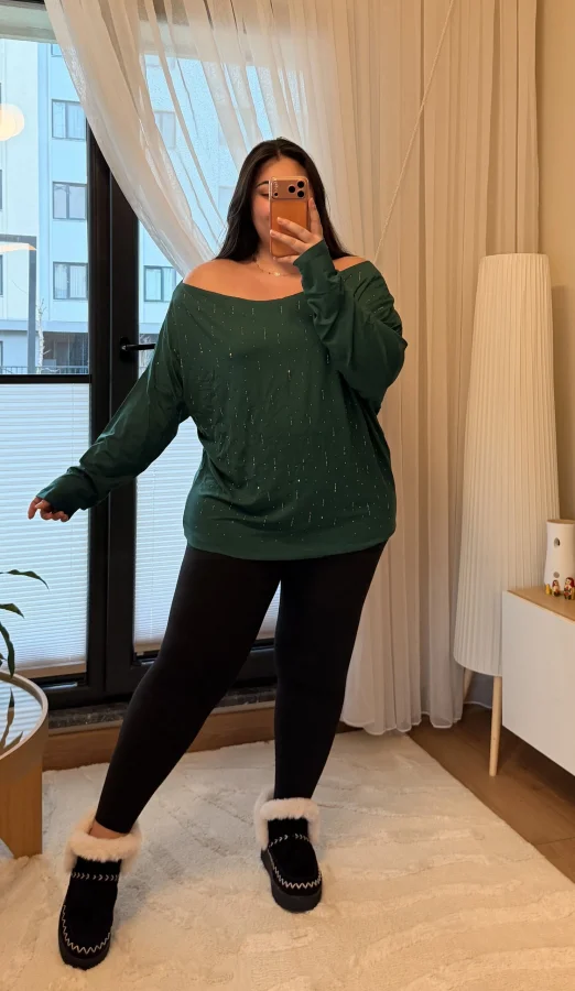 Kayık Yaka Taşlı Modal Bluz - Zümrüt