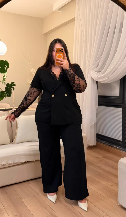 Kolları Dantel Detaylı İkili Krep Takım - Siyah