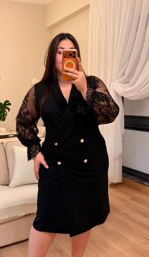 Kolları Dantel Detaylı Krep Elbise - Siyah