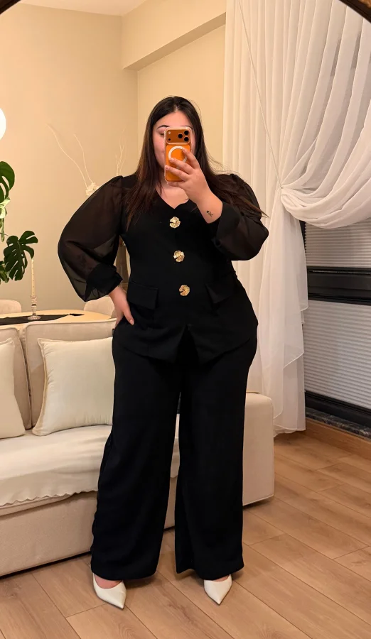 Kolları Şifon İstiridye Detaylı Krep Takım - Siyah