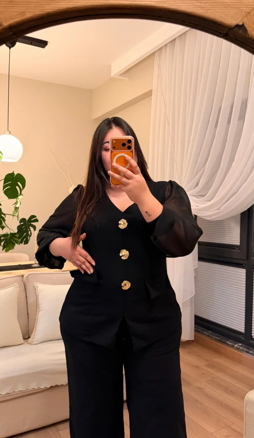 Kolları Şifon İstiridye Detaylı Krep Takım - Siyah