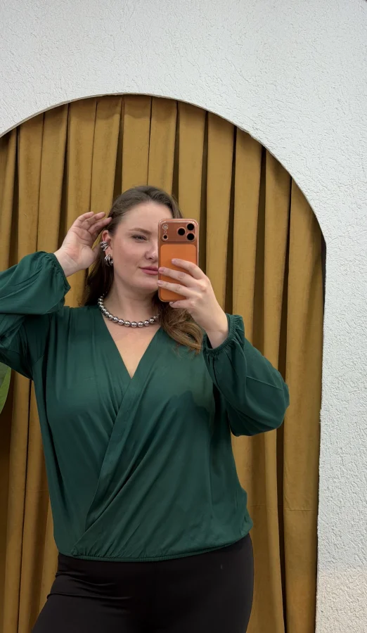 Kruvaze Yaka Lastikli Esnek Modal Bluz - Zümrüt Yeşili