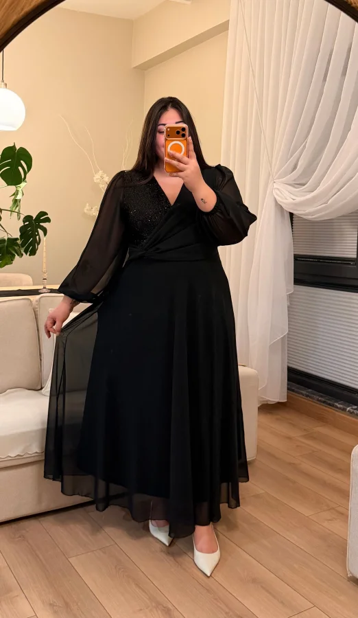 Kruvaze Yaka Pul Payet Astarlı Şifon Elbise - Siyah