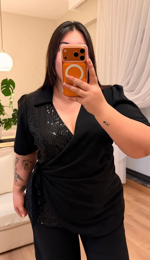 Kruvaze Yaka Pul Payet Krep Takım - Siyah