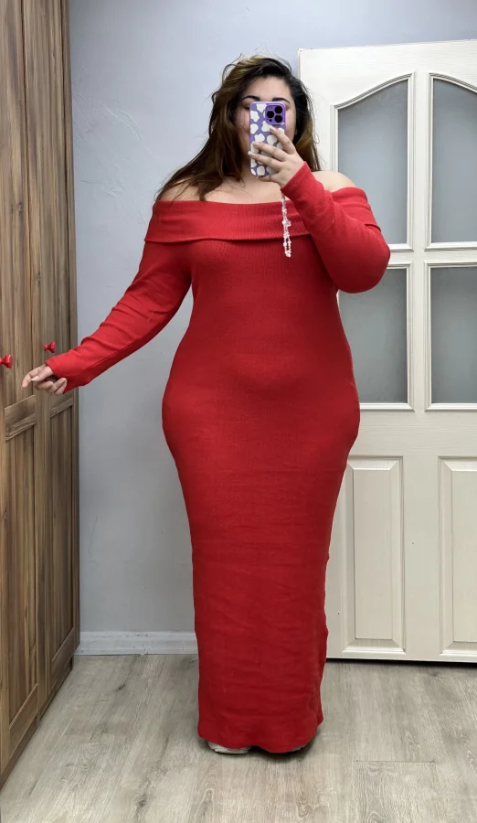 Madonna Yaka Likralı Triko Elbise - Kırmızı