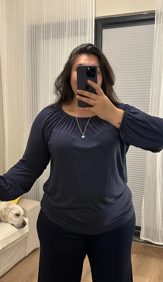 Pamuklu Penye Esnek Madonna Bluz - Lacivert