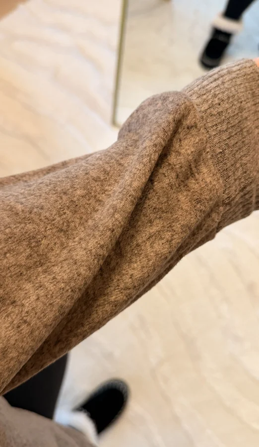 Papatya Detaylı Yumoş Sweat - Kahverengi