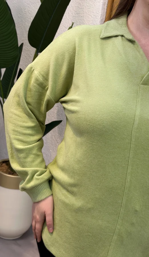 Polo Yaka Esnek Yumoş Bluz - Yeşil