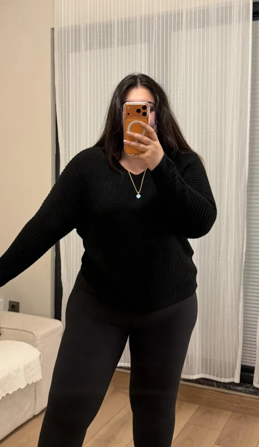 V Yaka Esnek Selanik Triko Bluz - Siyah