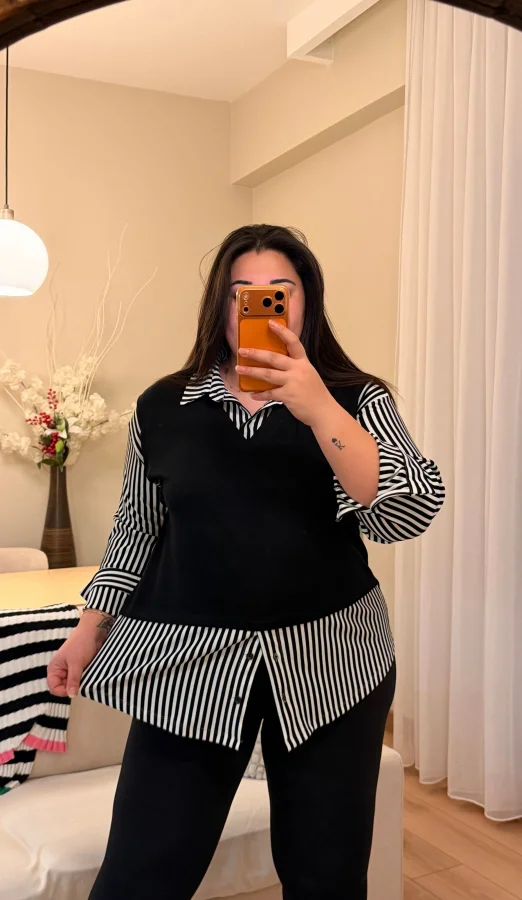 V Yaka Gömlekli Çizgili Modal Bluz - Siyah