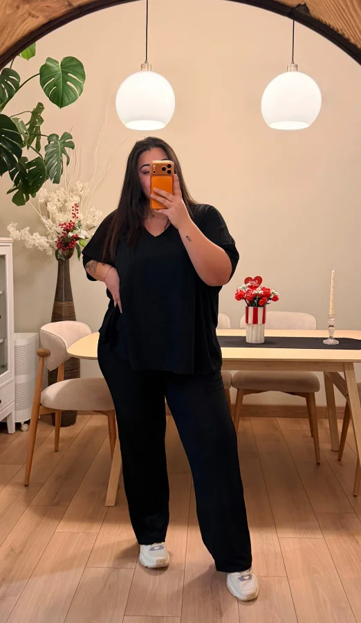 V Yaka Yarasa Kol Esnek Fitilli Takım - Siyah