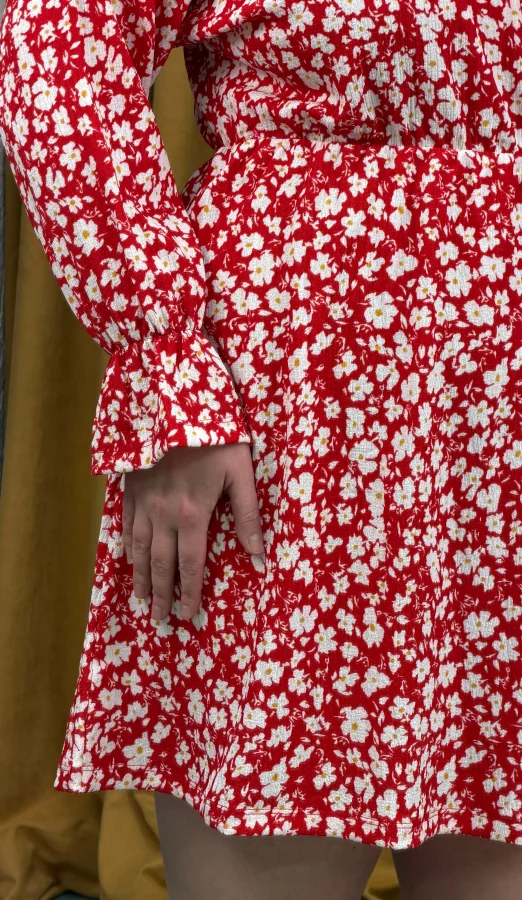 Yarasa Kol Lastikli Bürümcük Mini Elbise - Kırmızı Çiçekli