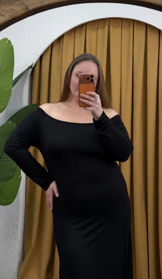 Yırtmaçlı Madonna Yaka Esnek Penye Elbise - Siyah