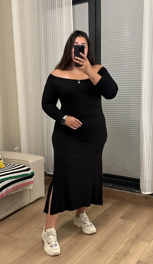 Yırtmaçlı Madonna Yaka Esnek Penye Elbise - Siyahh