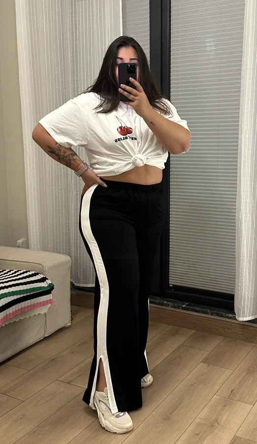 Yırtmaçlı Şerit Detaylı Modal Eşofman - Siyah