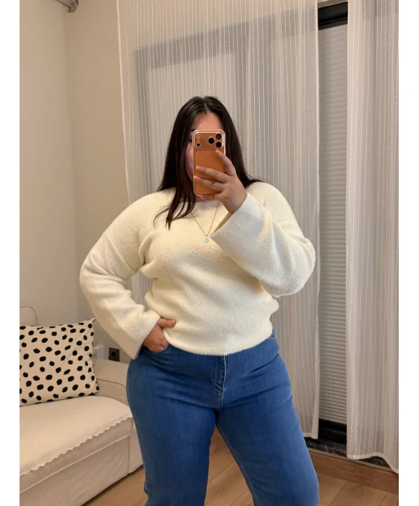 Premium Oversize Sakallı Triko Bluz - Beyaz