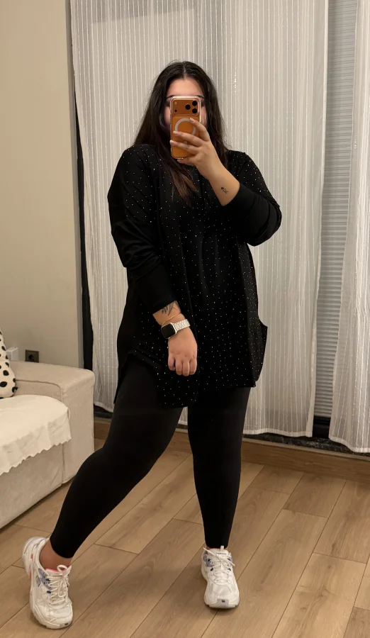 Modal Kumaş Esnek Taş Detaylı Bluz - Siyah