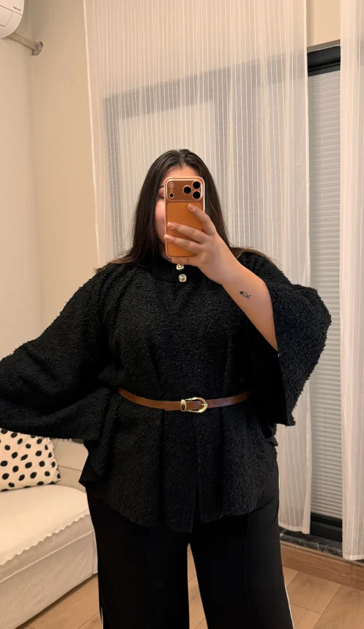 Geniş Kesim Kemerli Buklet Panço - Siyah