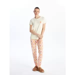 LCW DREAM Ekru Bisiklet Yaka Baskılı Kısa Kollu Kadın Pijama Takımı