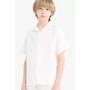 Defacto W3239 Beyaz Erkek Çocuk Oversize Geniş Kalıp Polo Yaka Müslin Kısa Kollu Gömlek