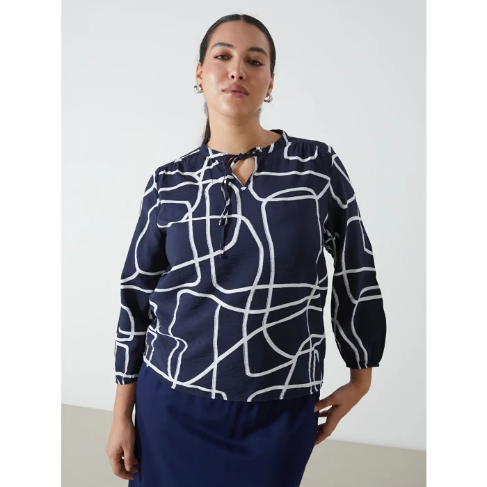 LCWAIKIKI Classic Lacivert Bağlamalı Yaka Desenli Kadın Bluz