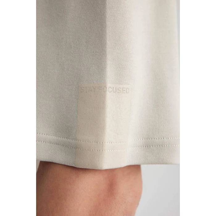 Defacto B422 Gri Comfort Regular Fit Rahat Kalıp Bisiklet Yaka Baskılı Kısa Kollu Ağır Kumaş Tişört