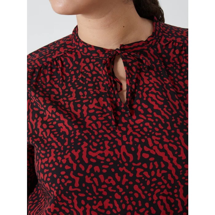 LCWAIKIKI Classic KIRMIZI Bağlamalı Yaka Desenli Kadın Bluz