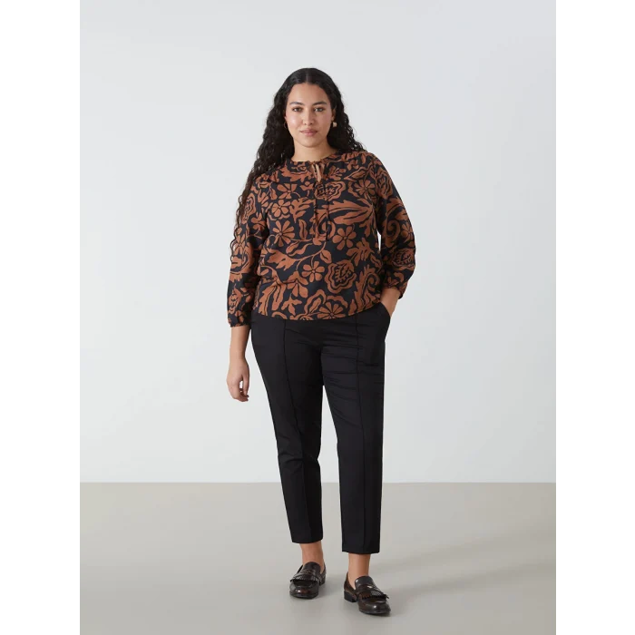 LCWAIKIKI Classic KAHVERENGİ Bağlamalı Yaka Desenli Kadın Bluz