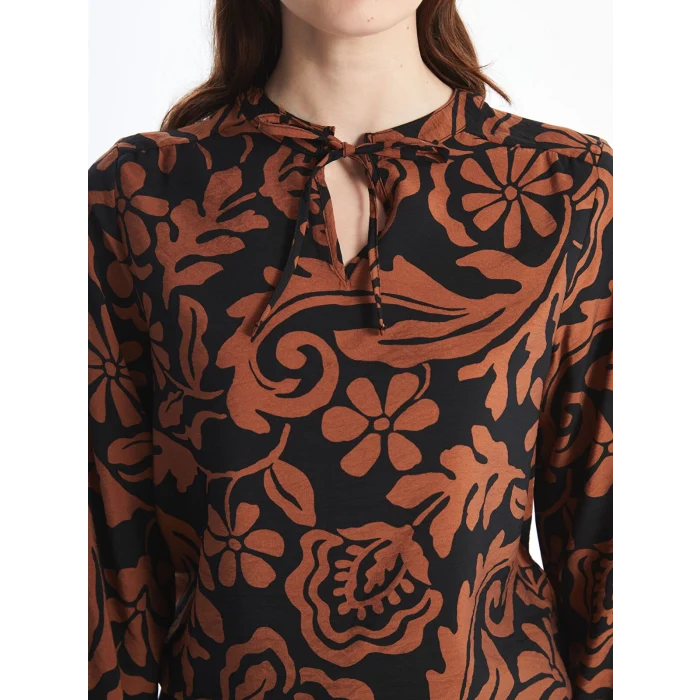 LCWAIKIKI Classic KAHVERENGİ Bağlamalı Yaka Desenli Kadın Bluz