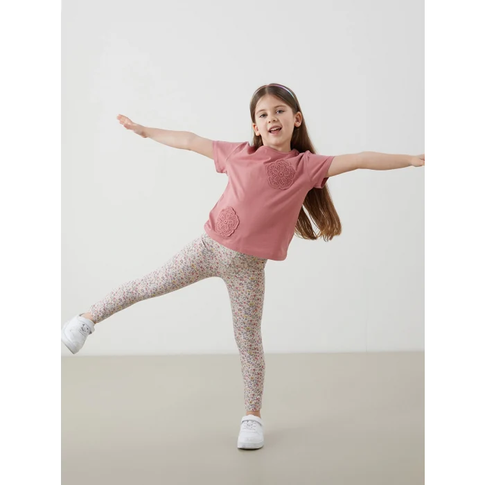 LCW Kids PEMBE Bisiklet Yaka Çiçekli Kız Çocuk Tişört ve Tayt 2li