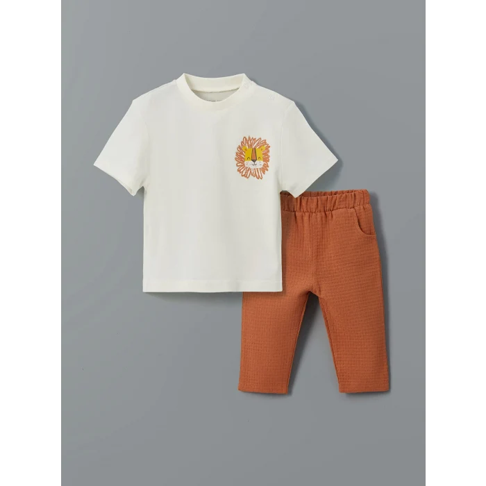 LCW baby EKRU Bisiklet Yaka Baskılı Erkek Bebek Tişört ve Pantolon 2li