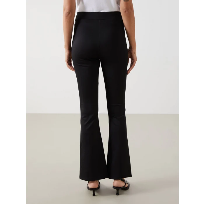 LCWAIKIKI Classic SİYAH Ekstra Dar Fit İspanyol Paça Kadın Tayt Pantolon