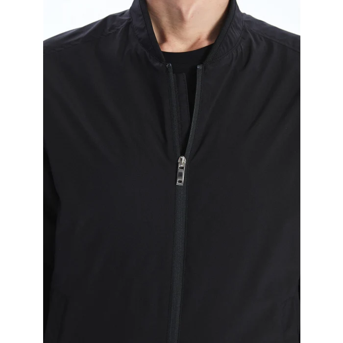 LCWAIKIKI Classic SİYAH Standart Kalıp Kolej Yaka Erkek Mont