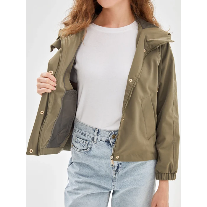 LCW Vision HAKİ Kapüşonlu Oversize Kadın Yağmurluk