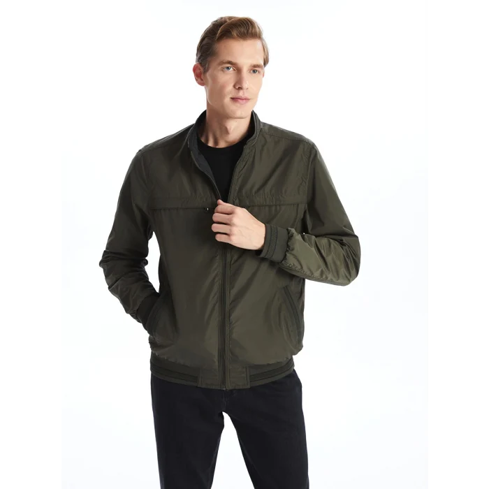 LCWAIKIKI Classic HAKİ Standart Kalıp Dik Yaka Erkek Orta Kalın Mont