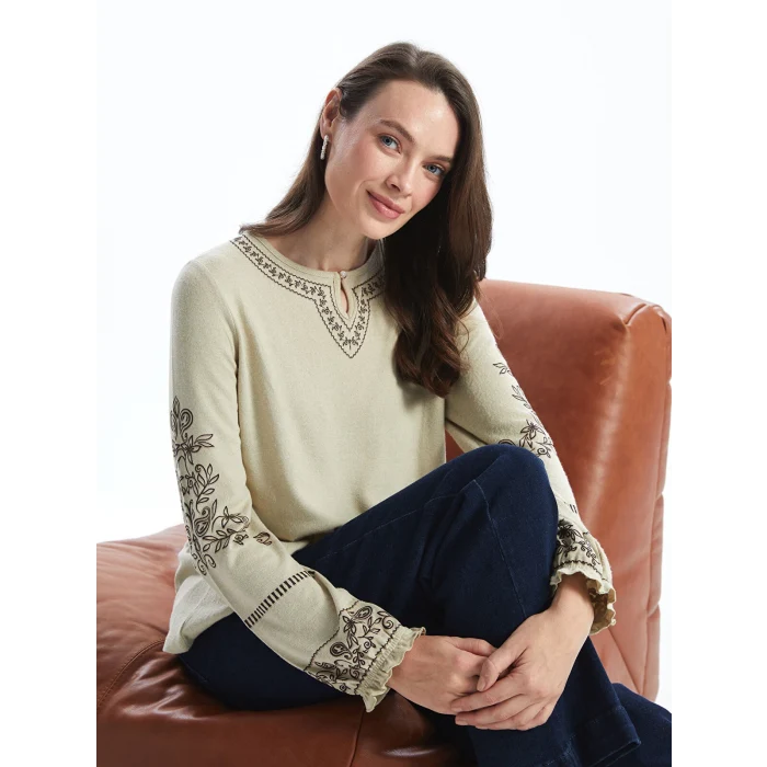 LCW Grace BEJ Bisiklet Yaka Nakışlı Kadın Bluz