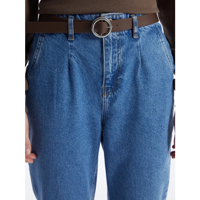 LCW Jeans İNDİGO Beli Kemerli Mom Fit Kadın Jean Pantolon