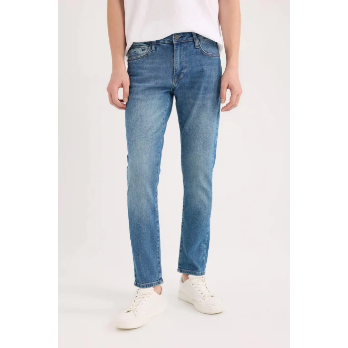 Defacto E5429 Mavi Pedro Slim Fit Dar Kalıp Normal Bel Dar Paça Jean Pantolon