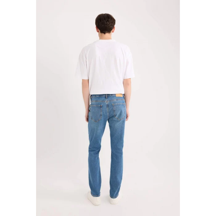 Defacto B8418 Mavi Pedro Slim Fit Dar Kalıp Normal Bel Dar Paça Jean Pantolon