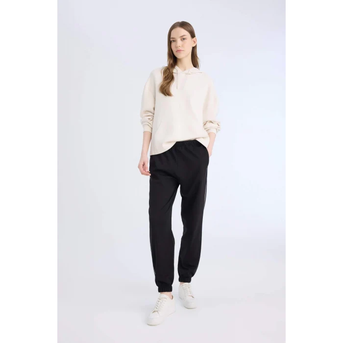 Defacto E5976 Siyah Siyah Jogger Eşofman Altı Cepli Esnek Belli Bağcıklı Dar Paça Uzun Boy