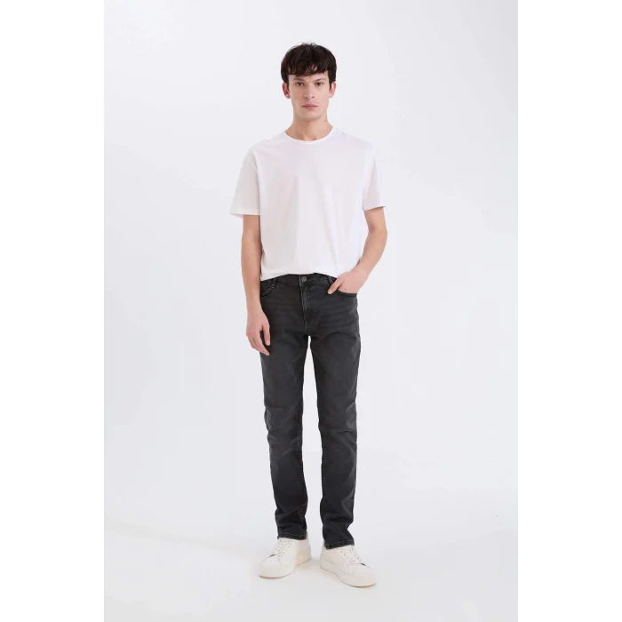 Defacto D5480 DENIM Pedro Slim Fit Dar Kalıp Normal Bel Dar Paça Jean Pantolon
