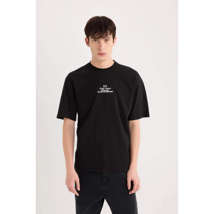 Defacto D5571 Siyah Boxy Fit Bisiklet Yaka Sırt Baskılı Kısa Kollu Tişört