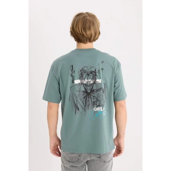 Defacto D9845 Yeşil Batman Boxy Fit Bisiklet Yaka Sırt Baskılı Kısa Kollu Tişört